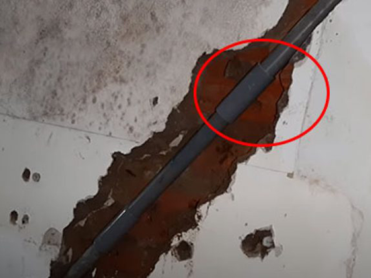 Đường Ống Nước Bị Rò Rỉ Âm Tường: Dấu Hiệu Nhận Biết Và Cách Xử Lý
